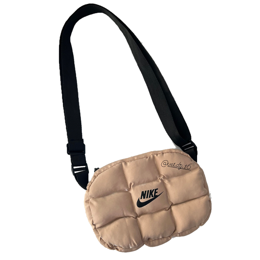 Sacoche Nike (Mini puffer bag)